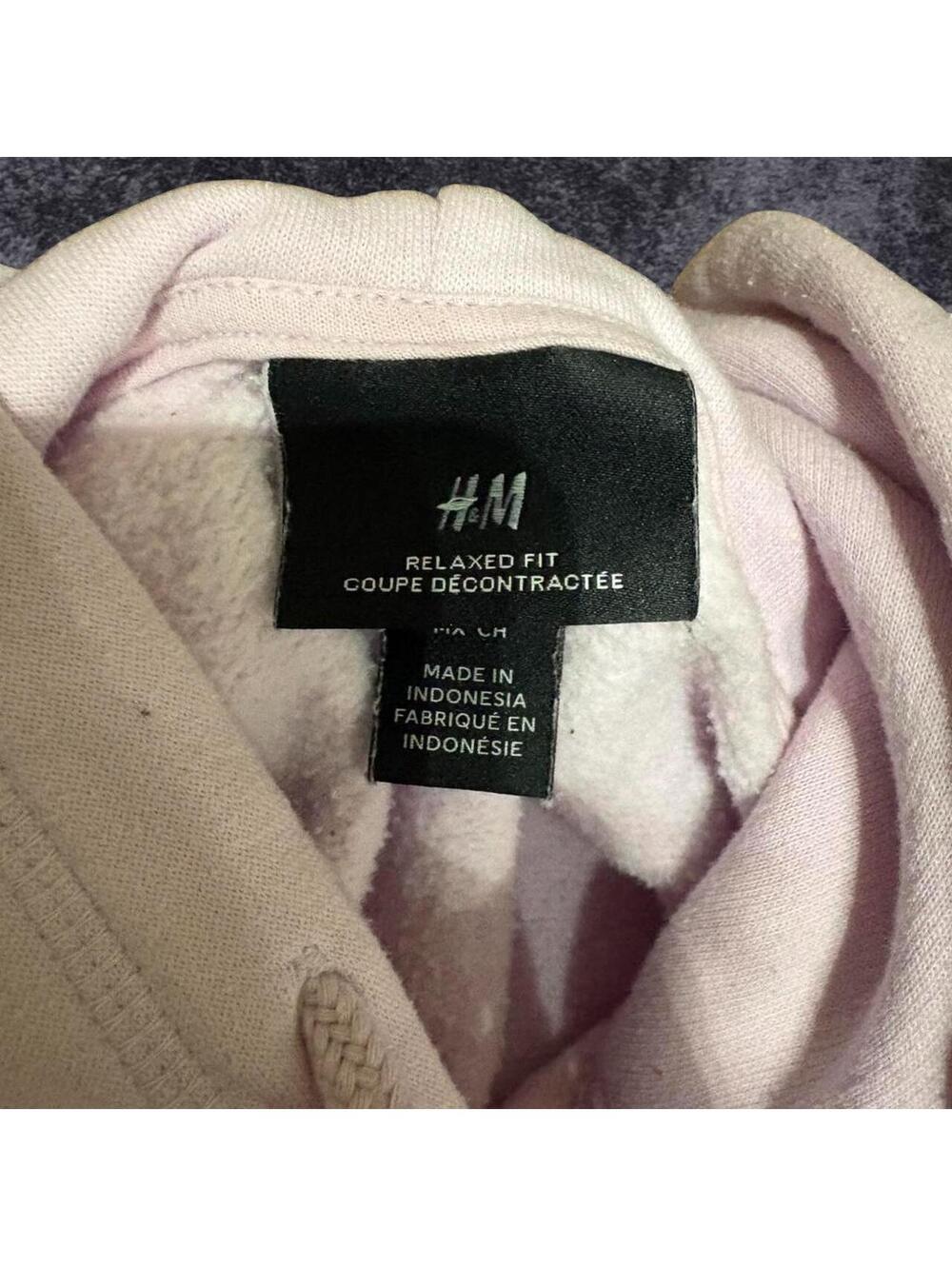Pink H&M pullover hoodie 🩷 - Picture 2 of 4